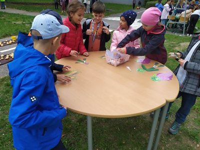 9d5c402b 3f7d 4326 99df 9424fa85affb